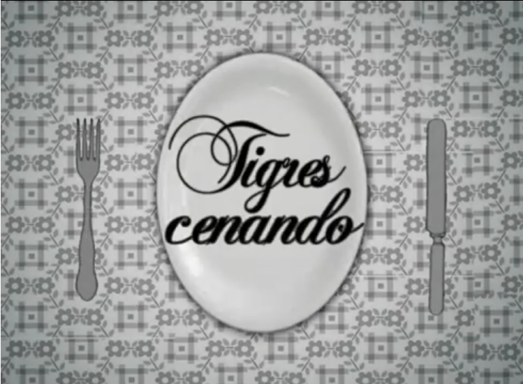 Tigres Cenando